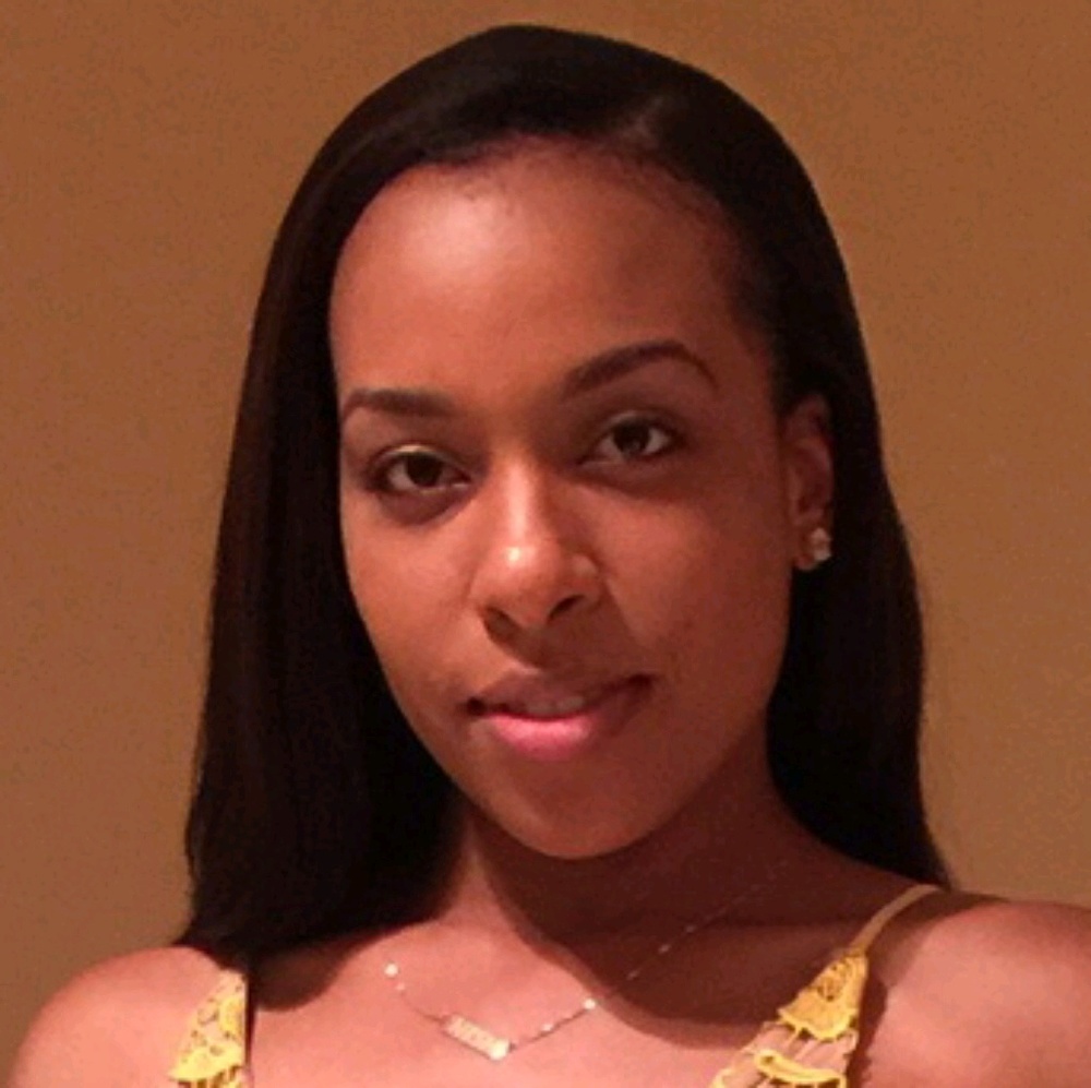 Meet your Posher, Renee
